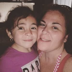 Meet your Posher, Desiree